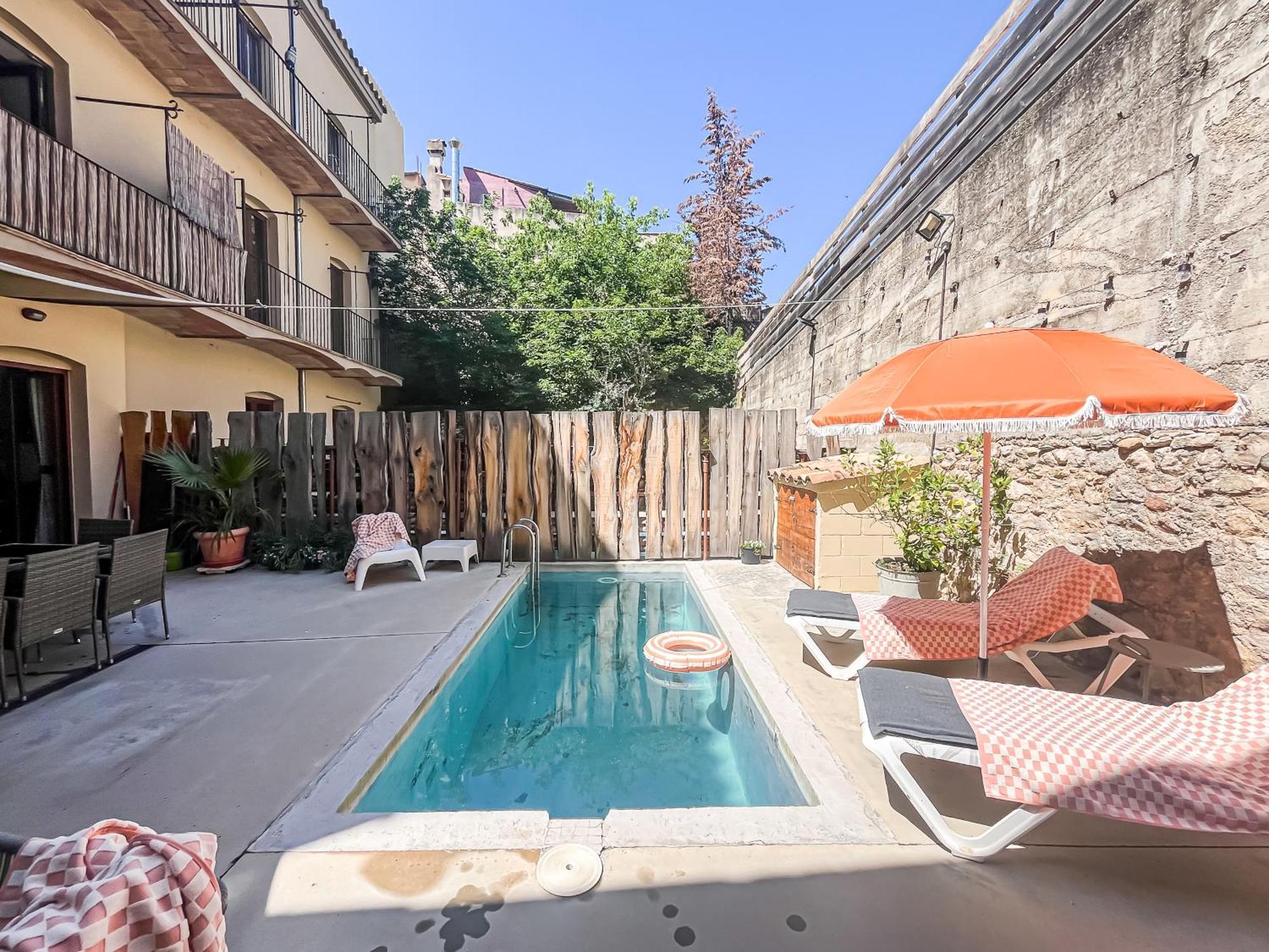 Aptw Pool In Heart Of Old Town Apartament Girona