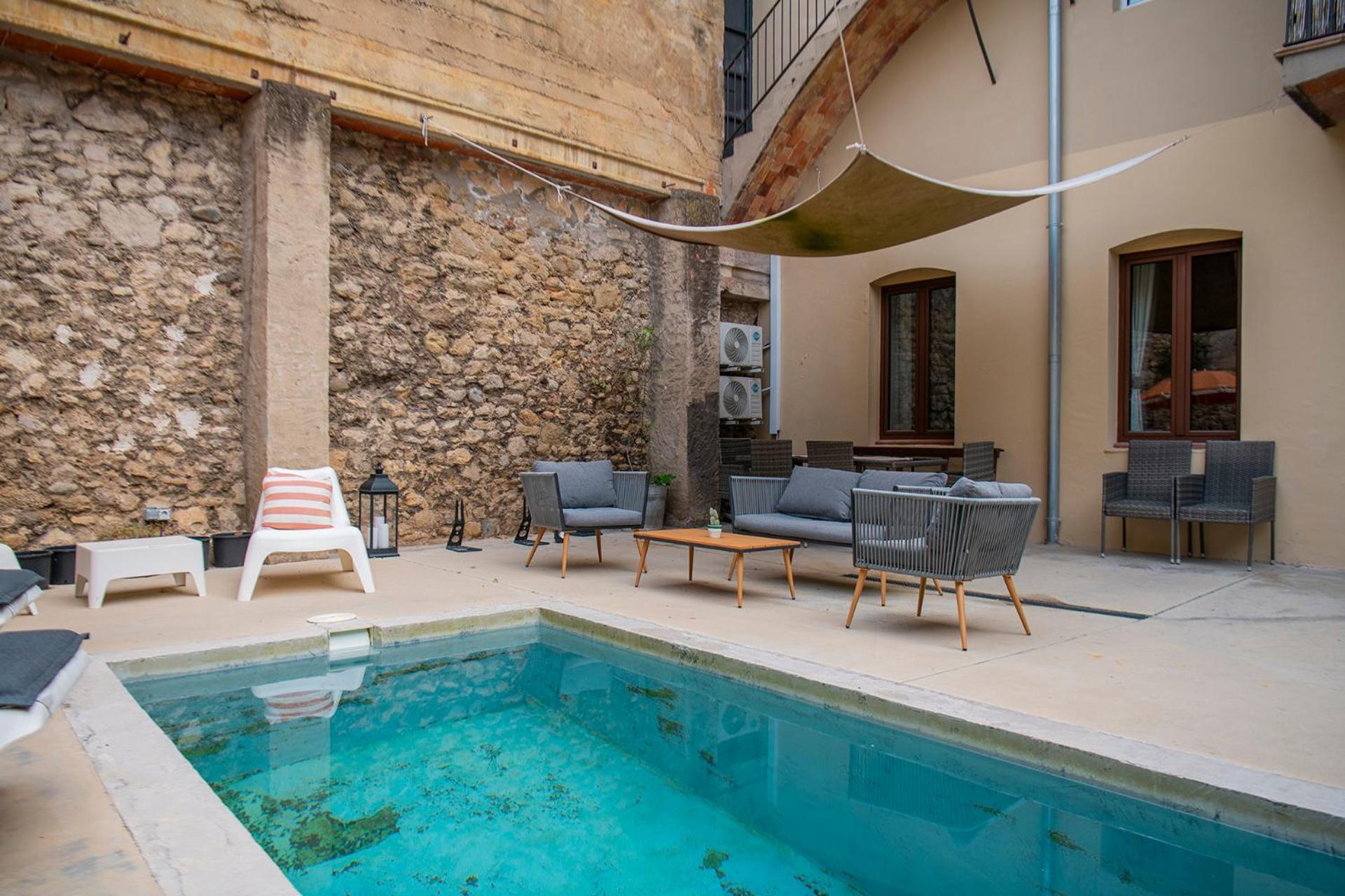 Aptw Pool In Heart Of Old Town Apartament *