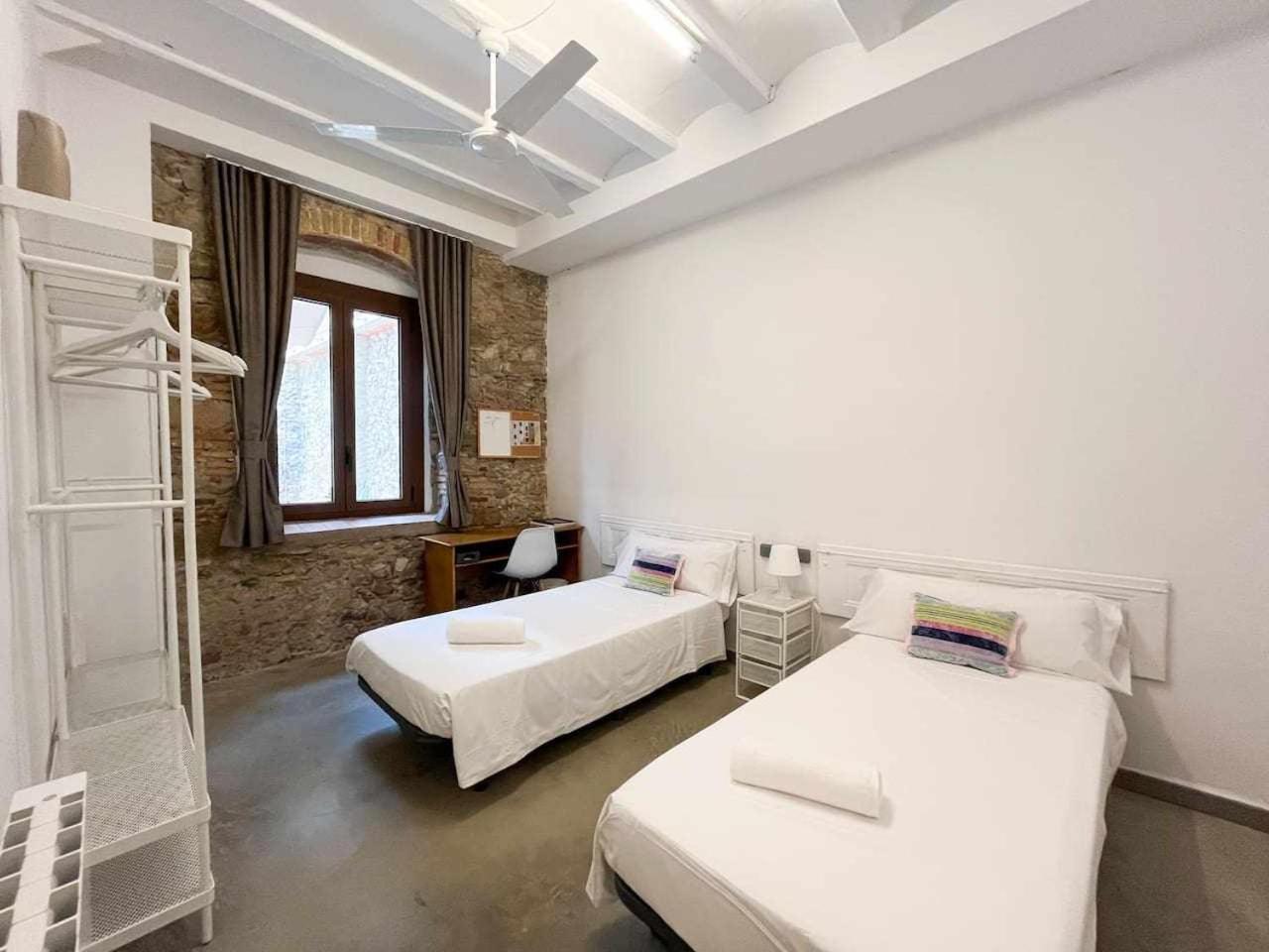 Aptw Pool In Heart Of Old Town Apartament *