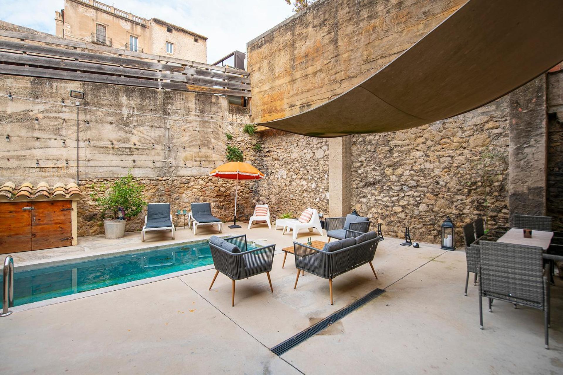 Apartment Aptw Pool In Heart Of Old Town Gerona