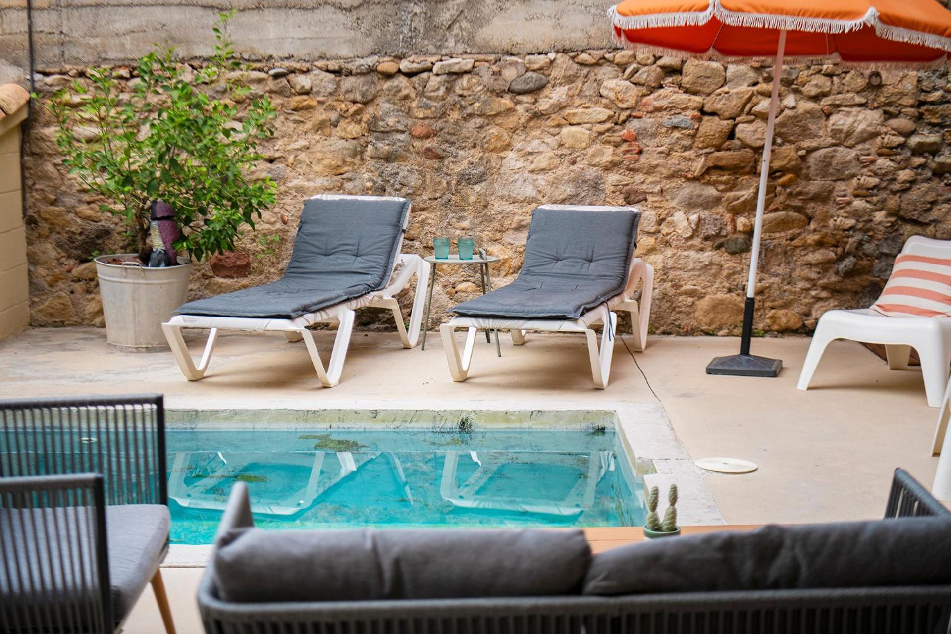 Aptw Pool In Heart Of Old Town Apartment Gerona