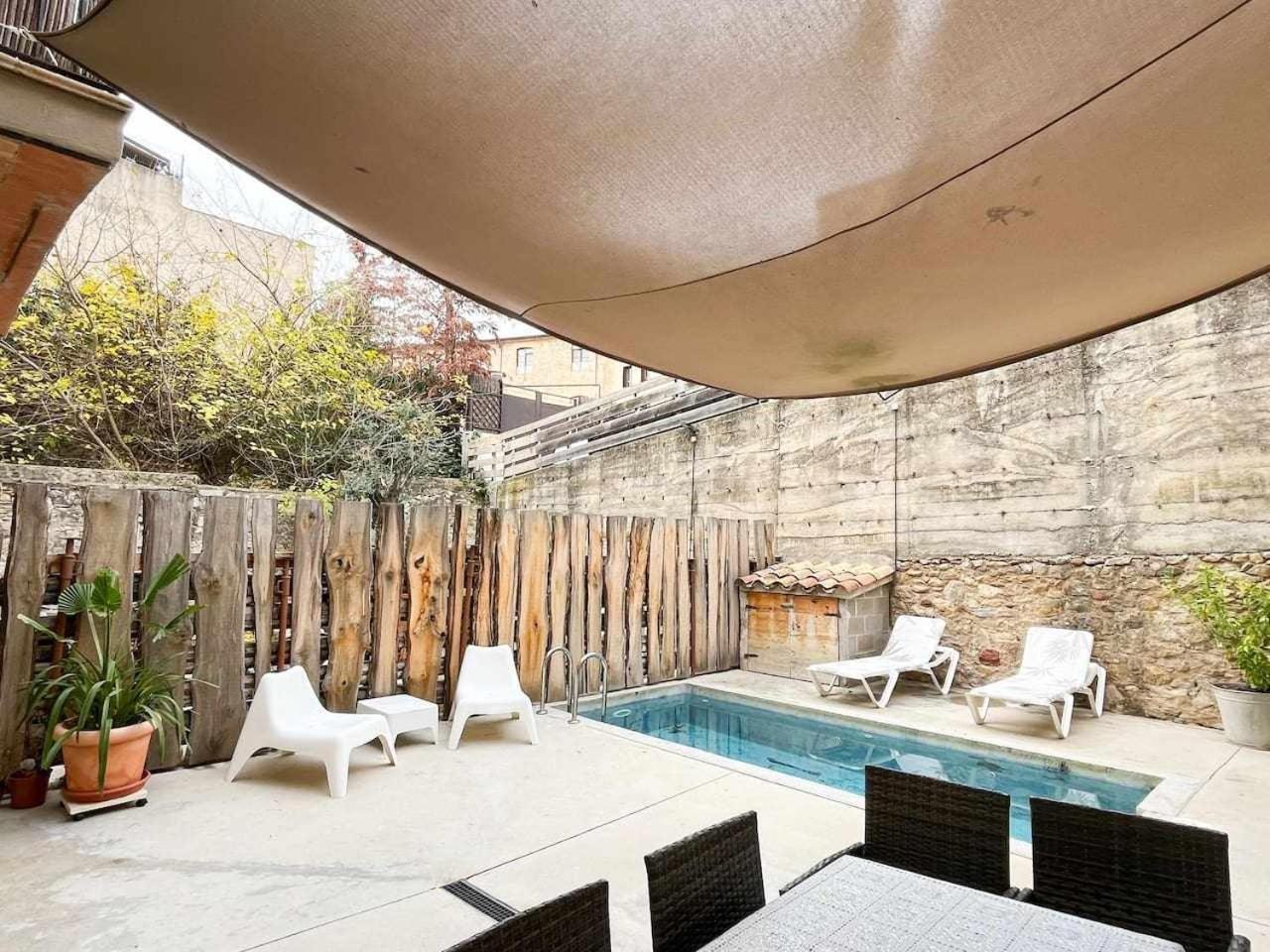 Aptw Pool In Heart Of Old Town Apartment Gerona